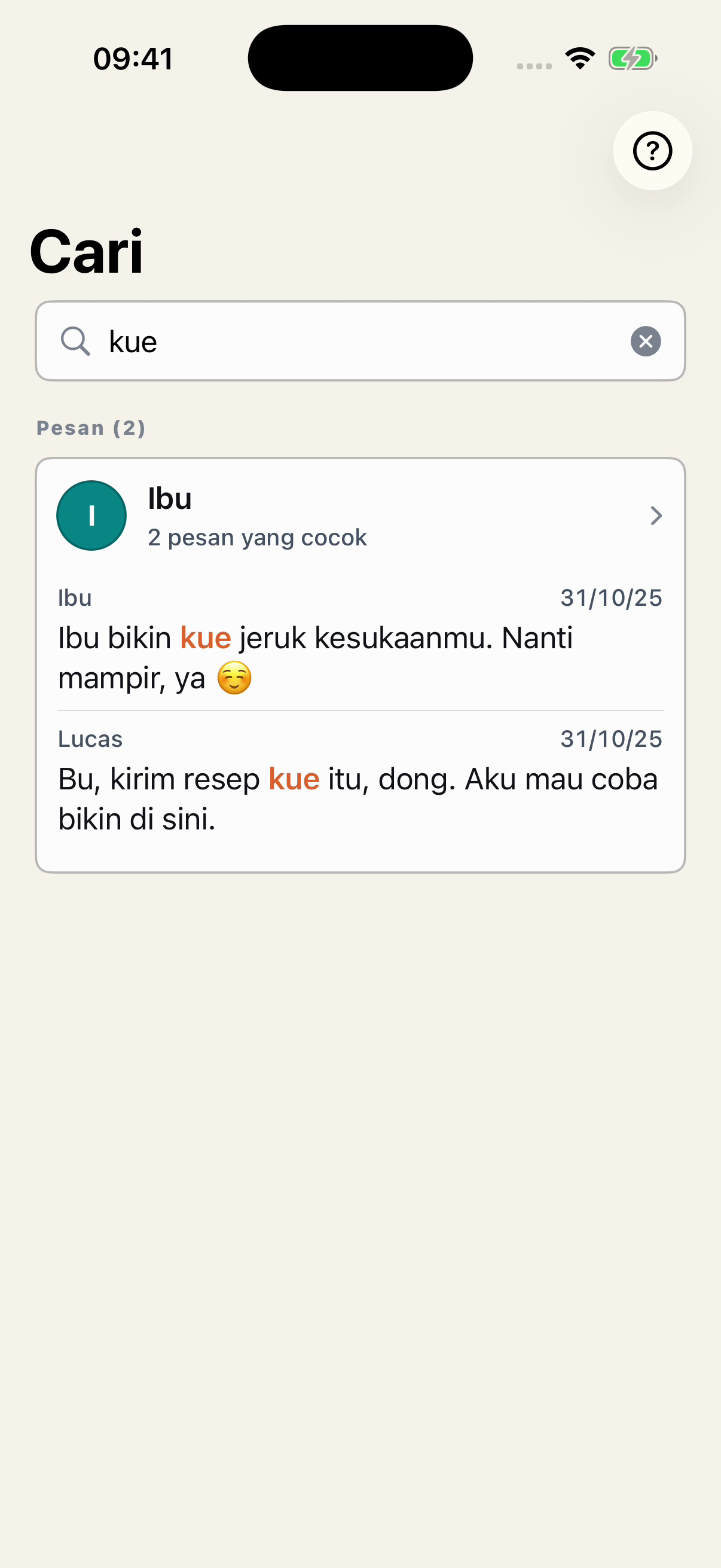 Pencarian kue di Chat Archive dengan kata yang disorot pada dua hasil dari percakapan fiktif antara Ibu dan Lucas, masing-masing dilengkapi nama dan tanggal.