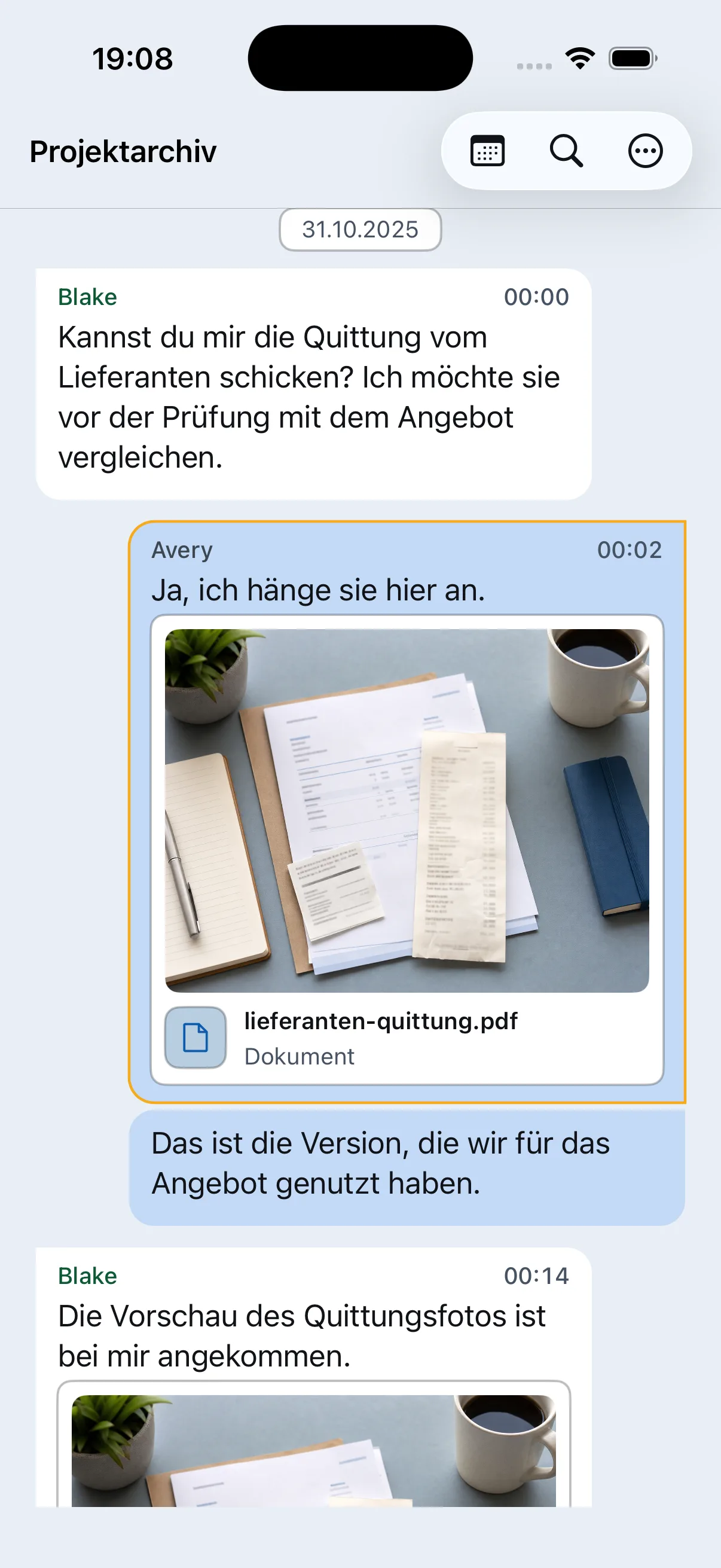 Chat Archive zeigt eine importierte Projektunterhaltung mit Nachrichten und der PDF-Vorschau einer Lieferantenquittung